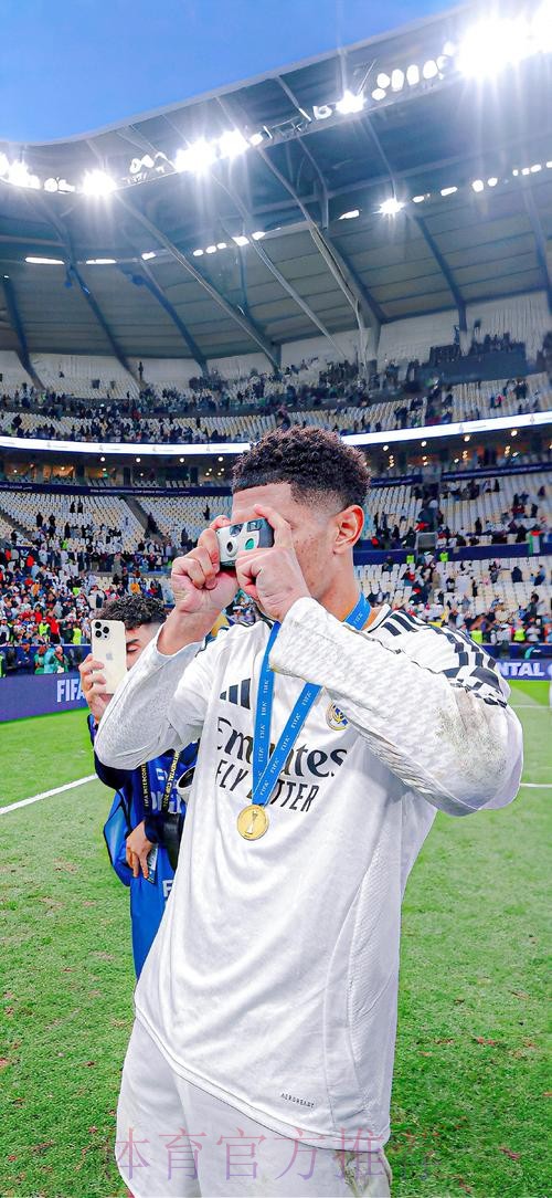 贝林厄姆谈皇马首球:触球那一下不理想 但球进了